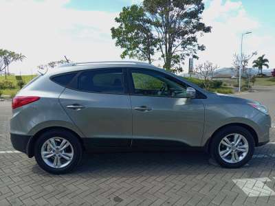 Hyundai Tucson - Image 9