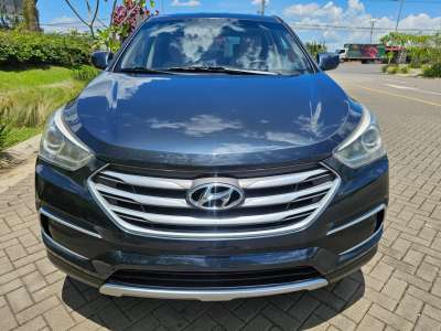 Hyundai Santa Fe - Image 1