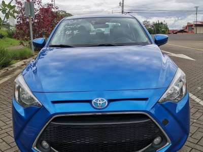 Toyota Yaris - Image 1