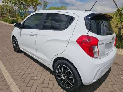 Chevrolet Spark - Image 8