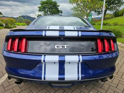 Ford Mustang GT - Image 7