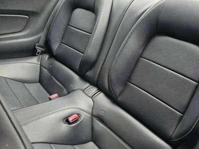 Ford Mustang GT - Image 13