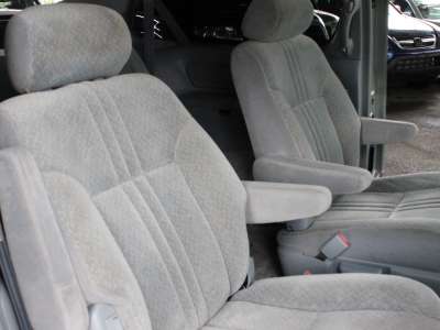 Toyota Sienna - Image 3