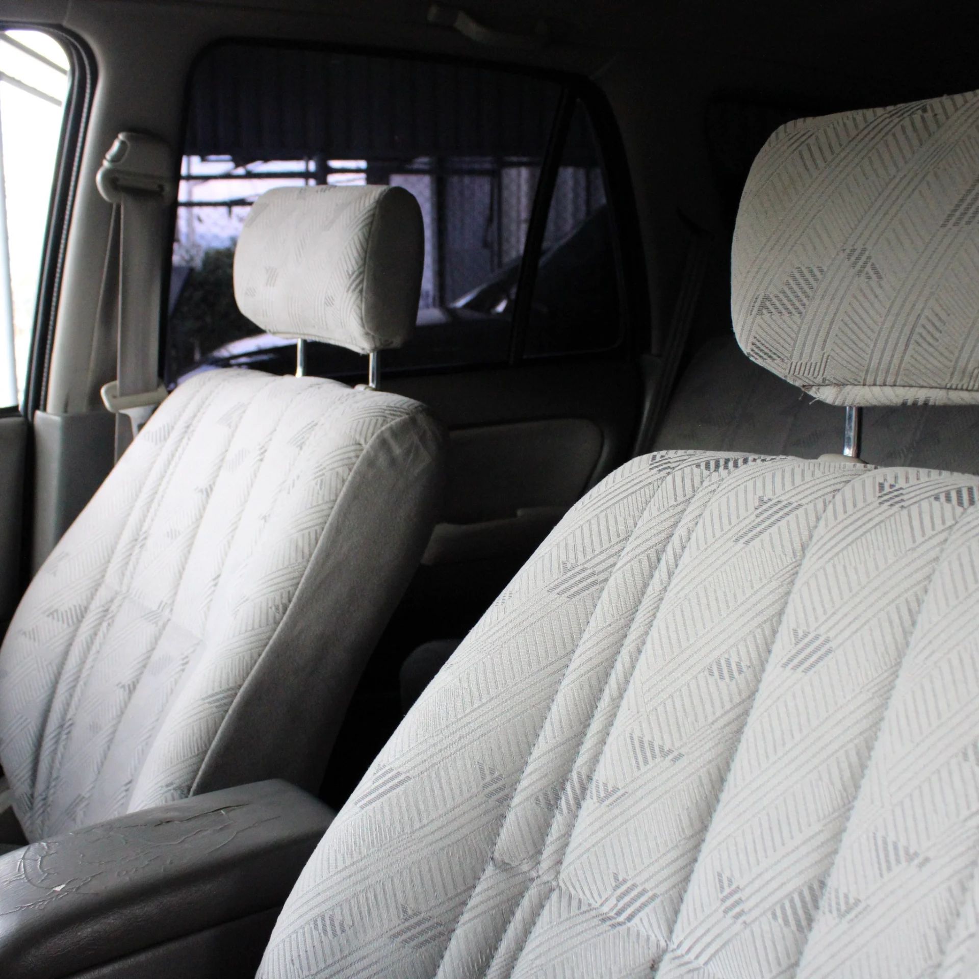 Toyota 4Runner - Image 2