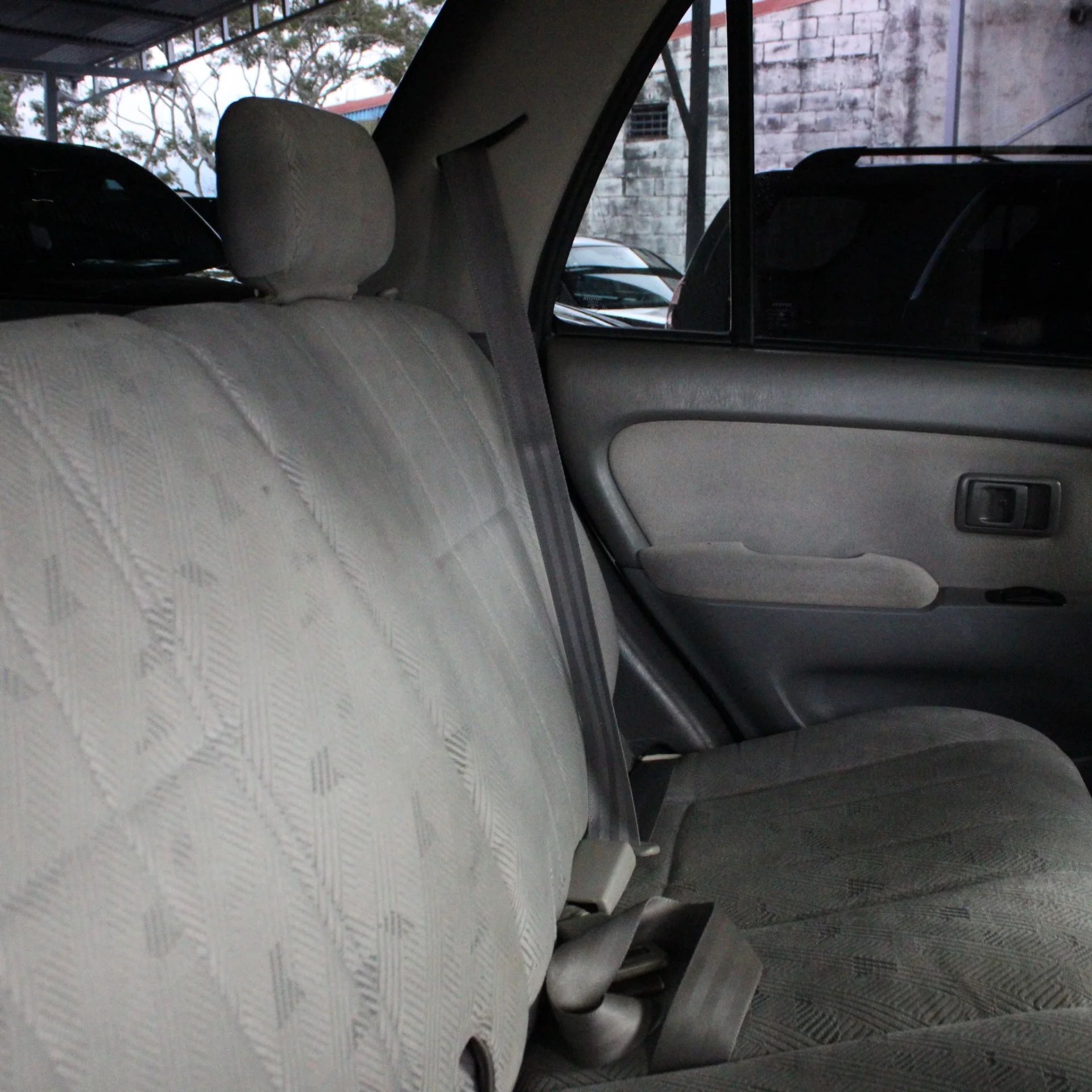 Toyota 4Runner - Image 7