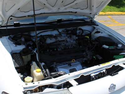 Nissan Sentra - Image 2