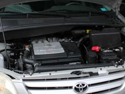 Toyota Sienna - Image 5