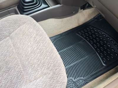 Nissan Sentra - Image 7