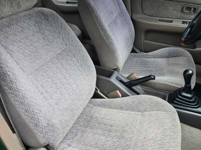 Nissan Sentra - Image 11