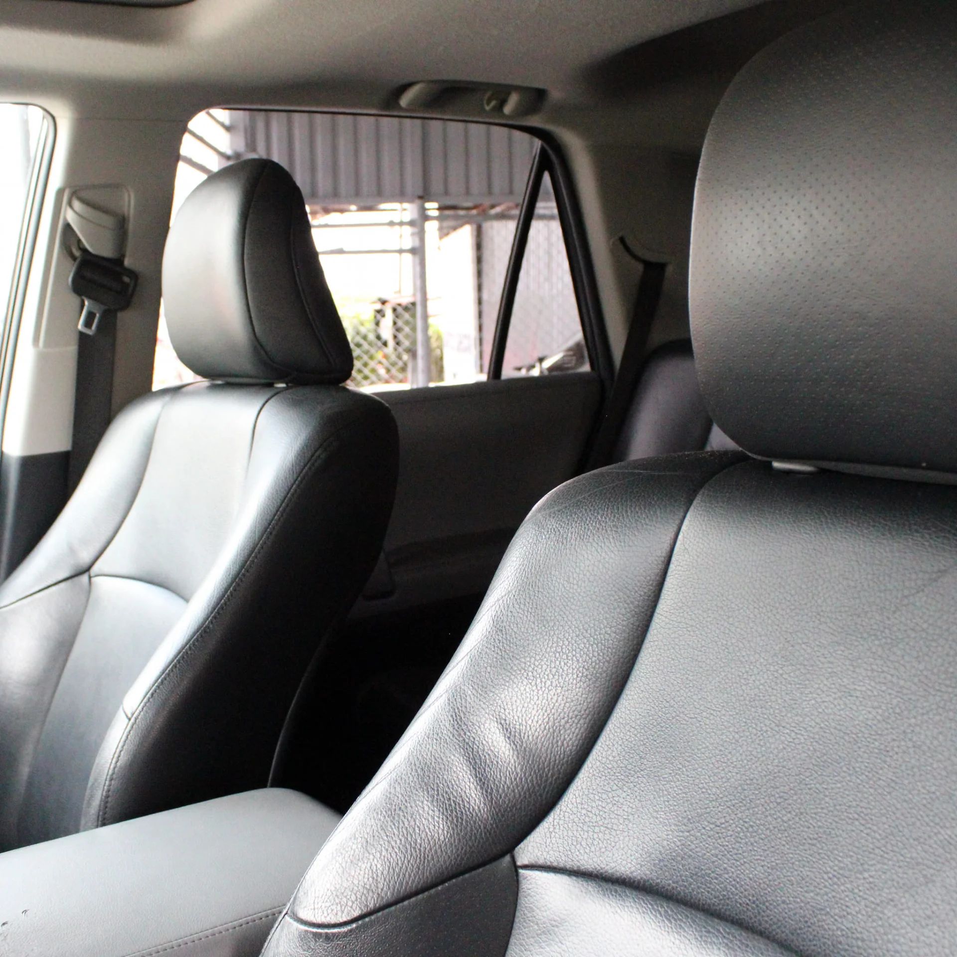 Toyota 4Runner - Image 2