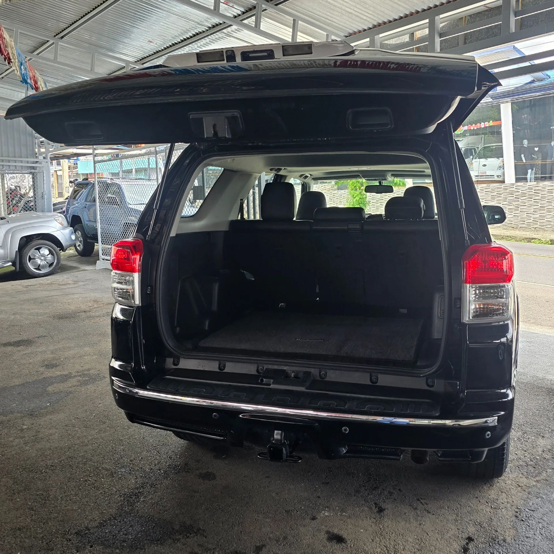 Toyota 4Runner - Image 4