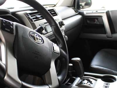 Toyota 4Runner - Image 8