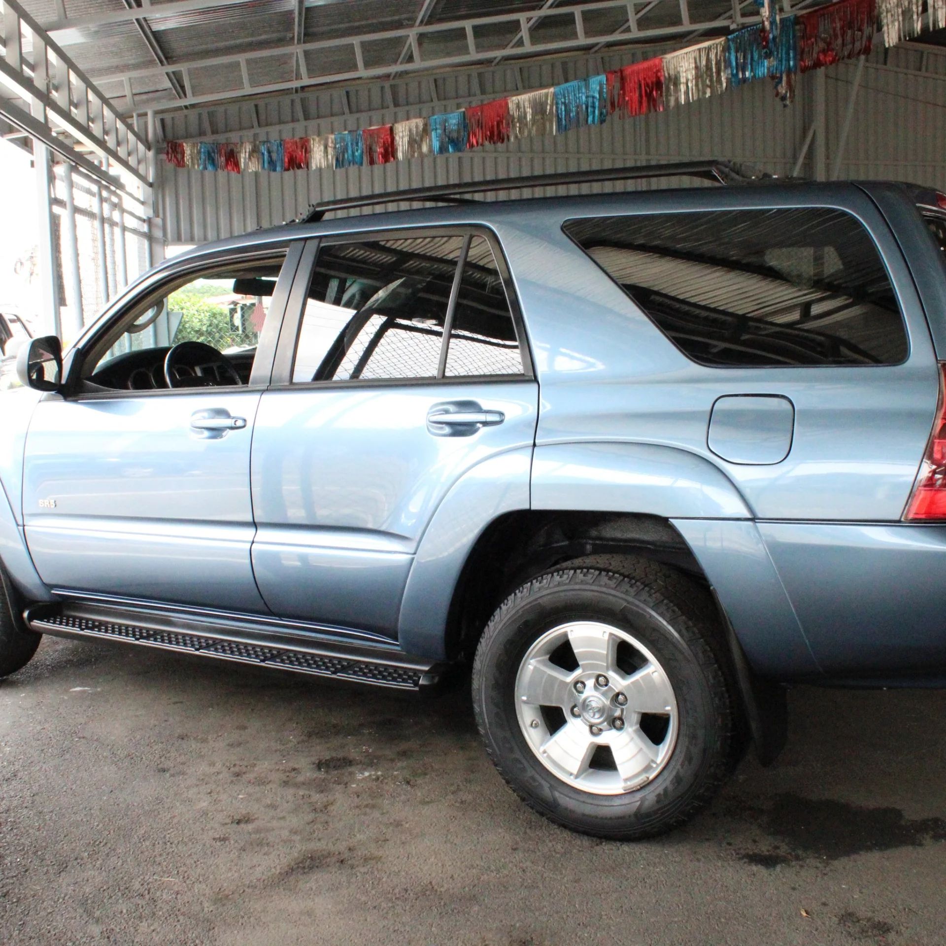 Toyota 4Runner - Image 7