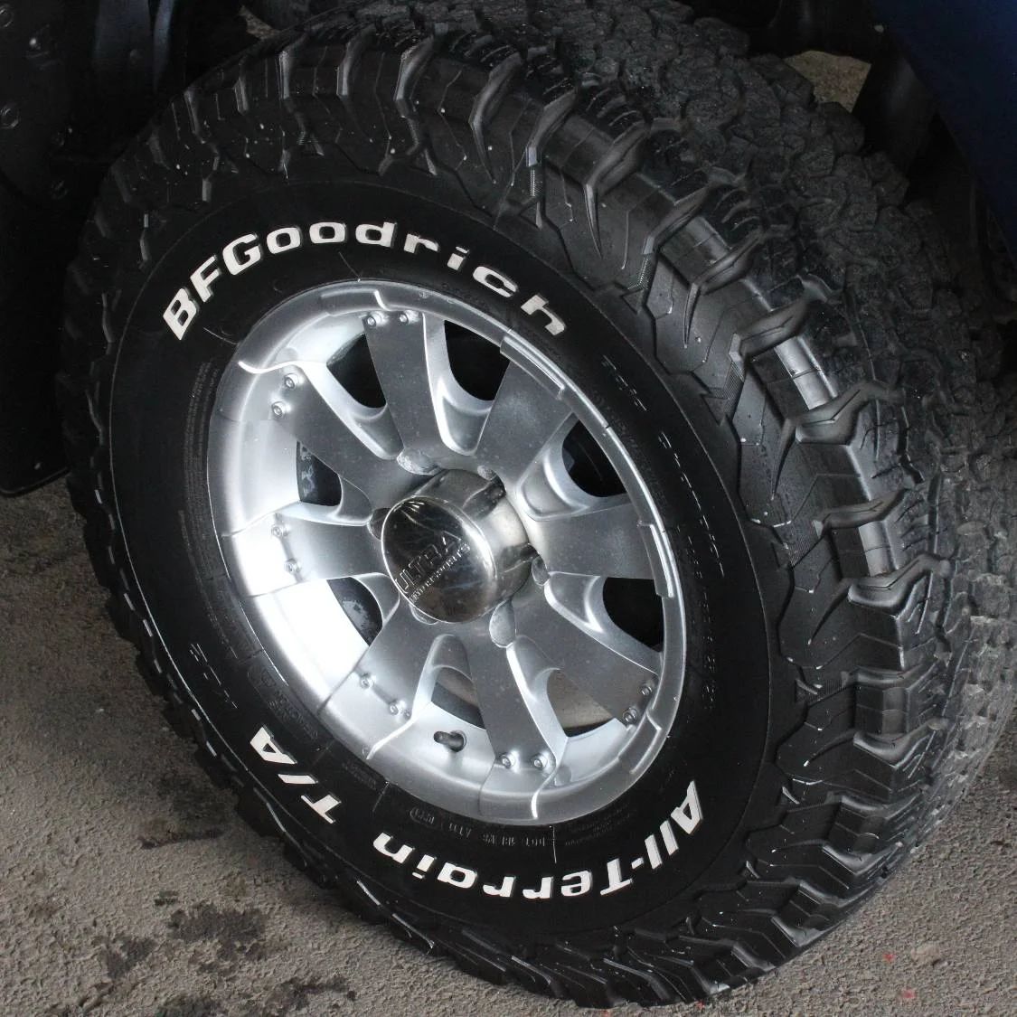 Toyota Tacoma - Image 9