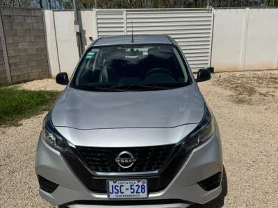 Nissan March - Image 8