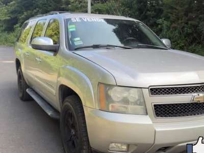 Chevrolet Suburban - Image 4