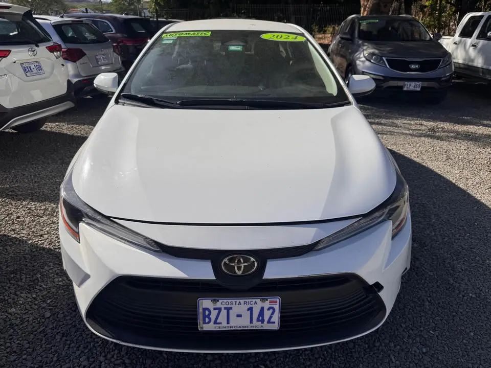 Toyota Corolla - Image 1