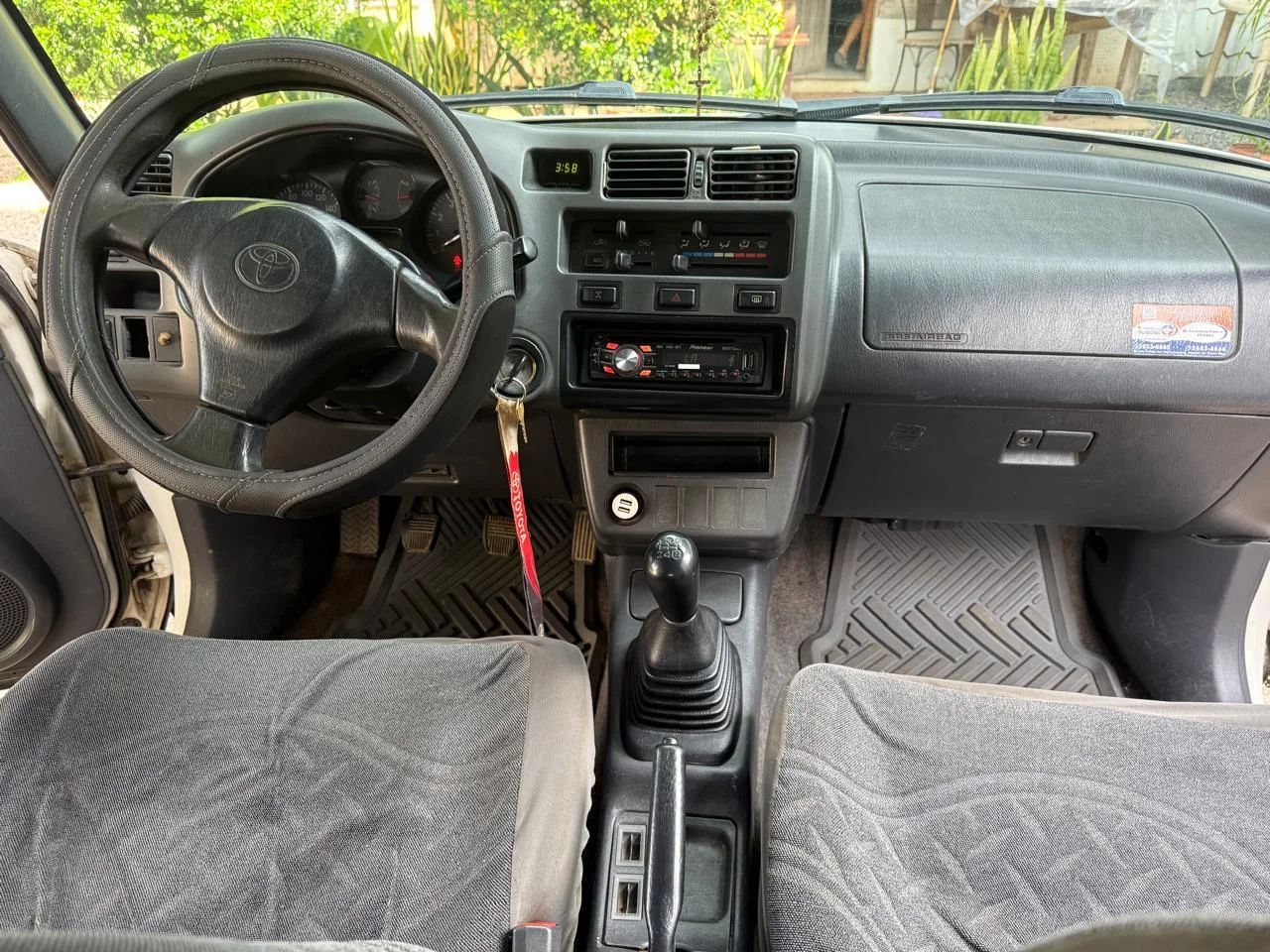 Toyota RAV4 - Image 5