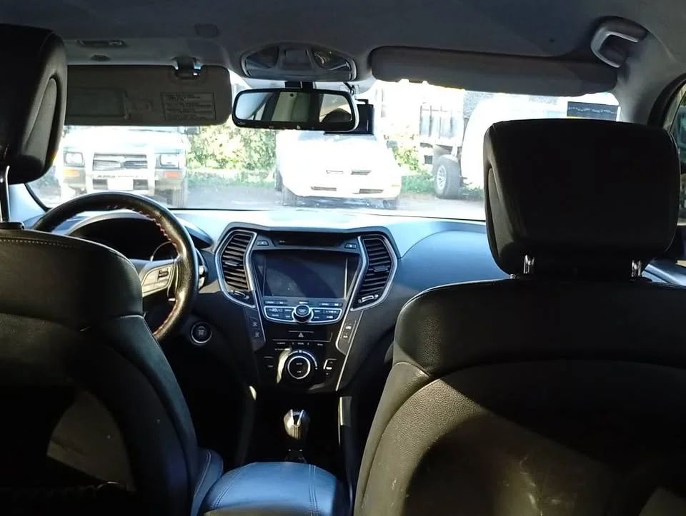 Hyundai Santa Fe - Image 3