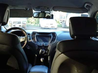 Hyundai Santa Fe - Image 3