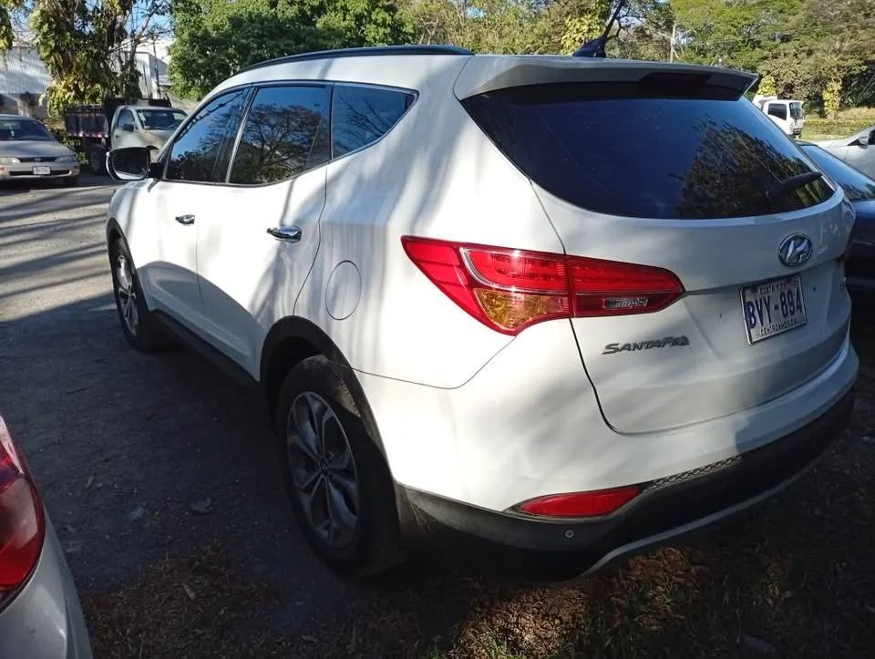 Hyundai Santa Fe - Image 4