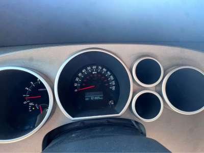 Toyota Sequoia - Image 7