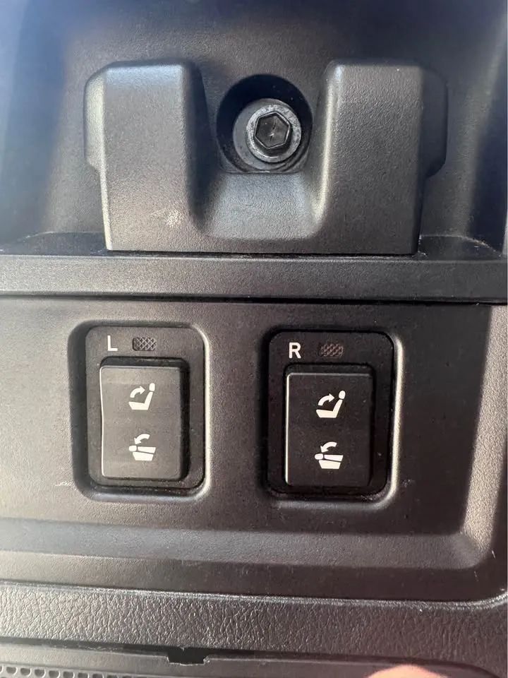 Toyota Sequoia - Image 10