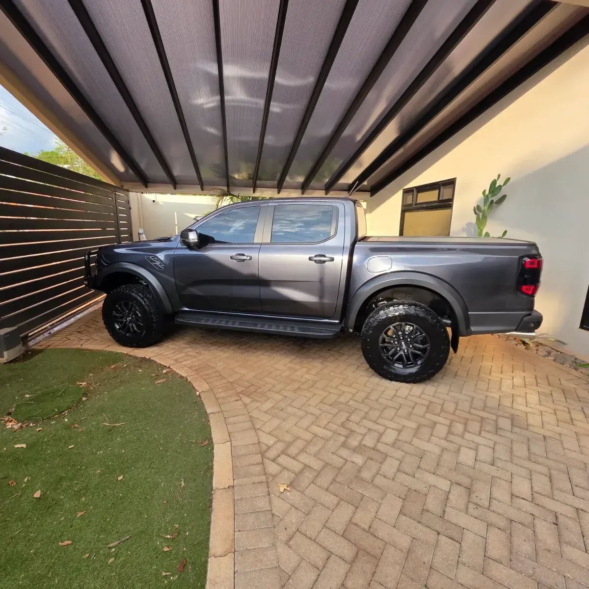 Ford Ranger Raptor - Image 10