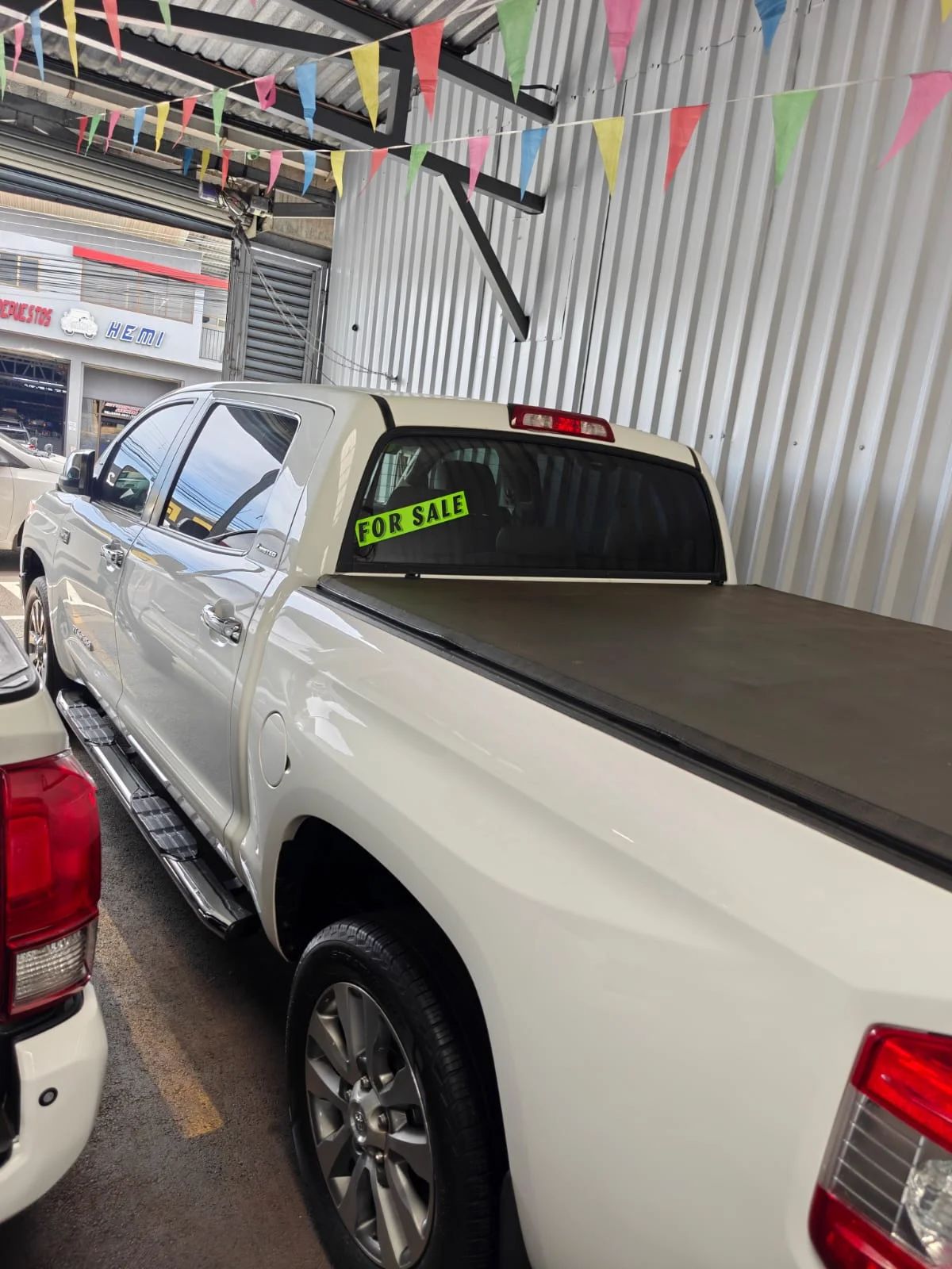 Toyota Tundra - Image 2