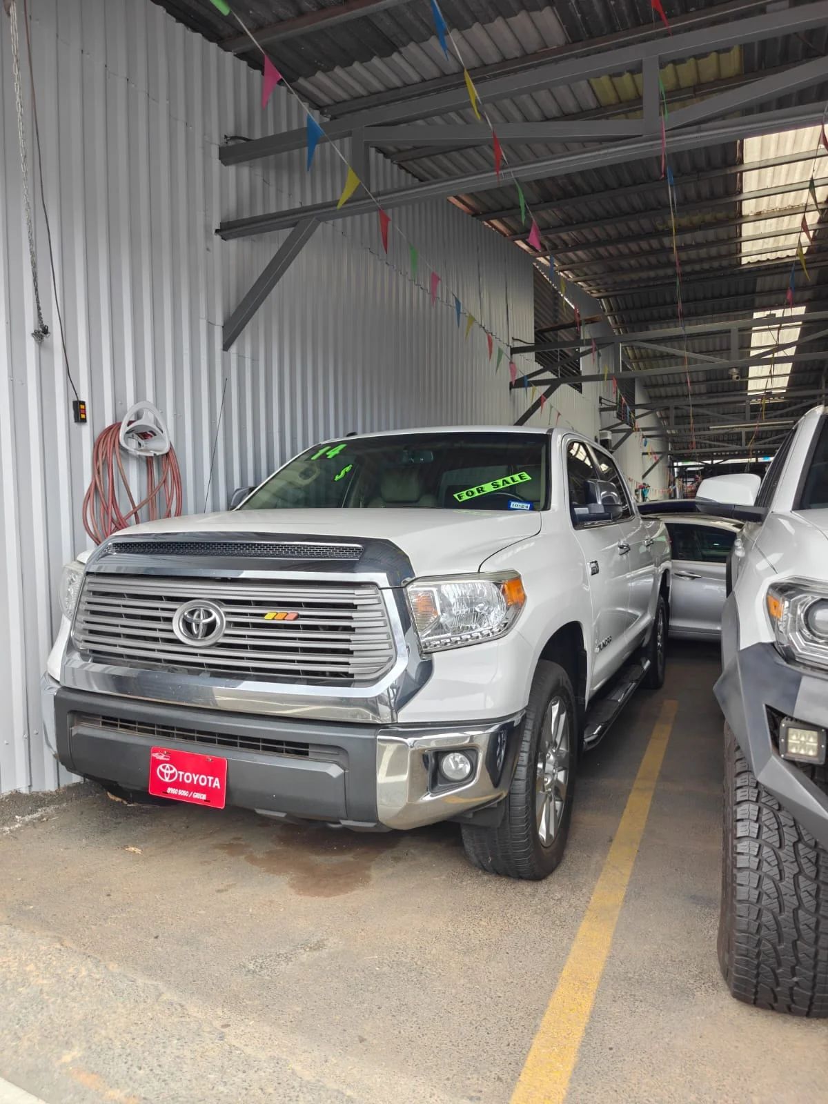 Toyota Tundra - Image 1