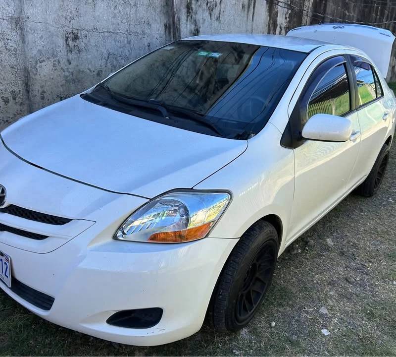 2008 Toyota Yaris