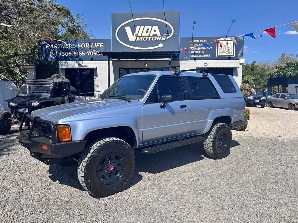 Toyota 4Runner - Image 1