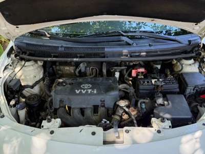 Toyota Yaris - Image 7