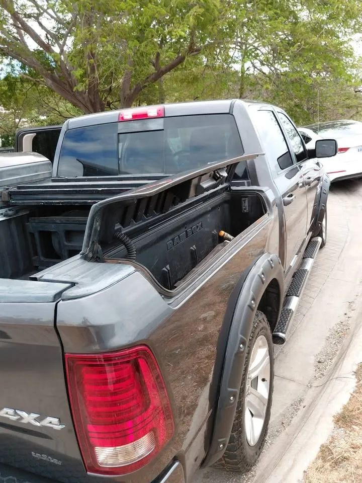 Dodge Ram 1500 - Image 4