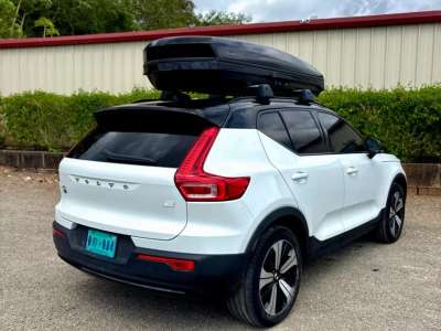 Volvo XC40 P8 Recharge - Image 4