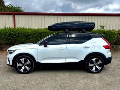 Volvo XC40 P8 Recharge - Image 3