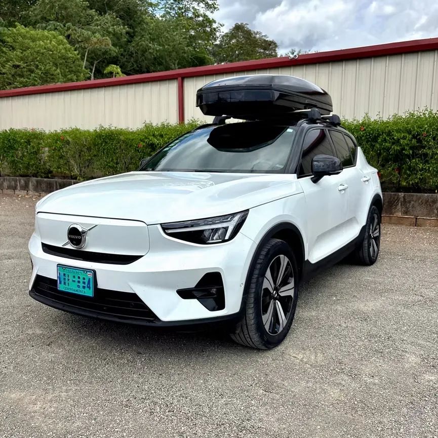 Volvo XC40 P8 Recharge - Image 8