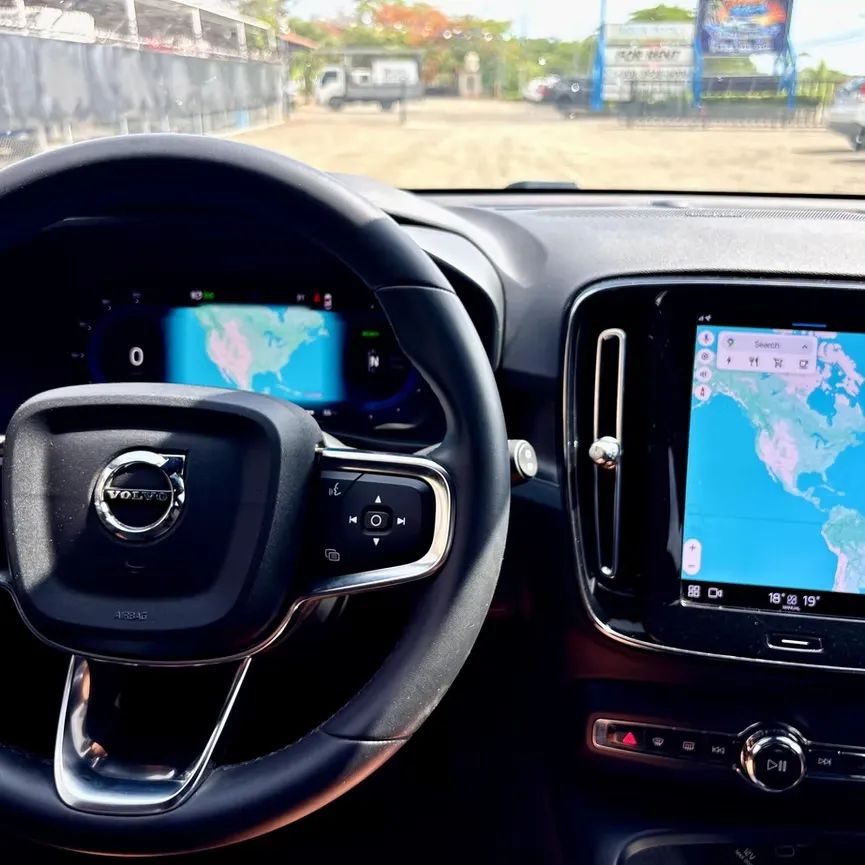 Volvo XC40 P8 Recharge - Image 9