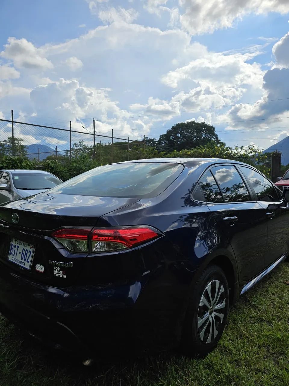 Toyota Corolla - Image 11