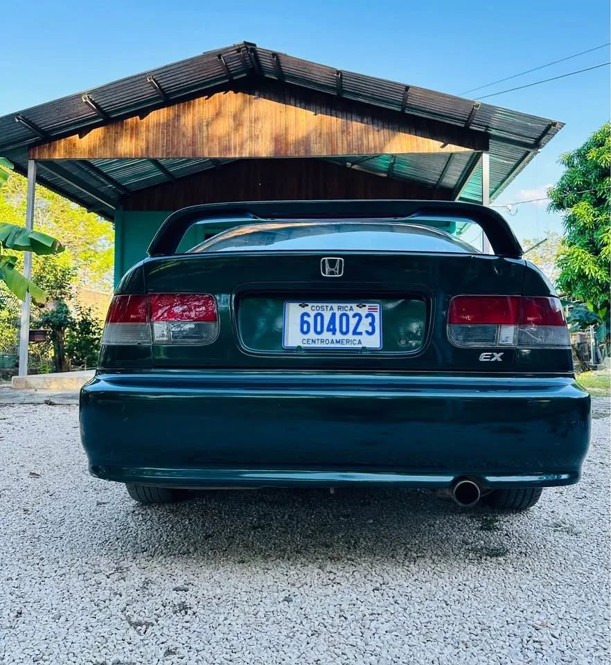 Honda Civic - Image 4