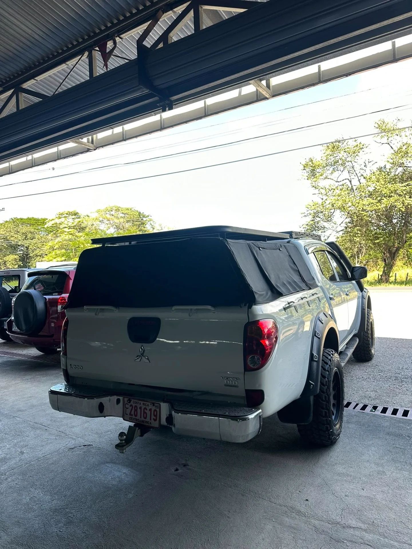 Mitsubishi L200 - Image 5