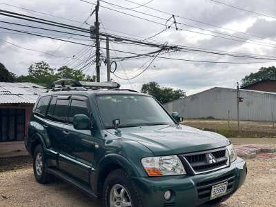 Mitsubishi Montero - Image 3