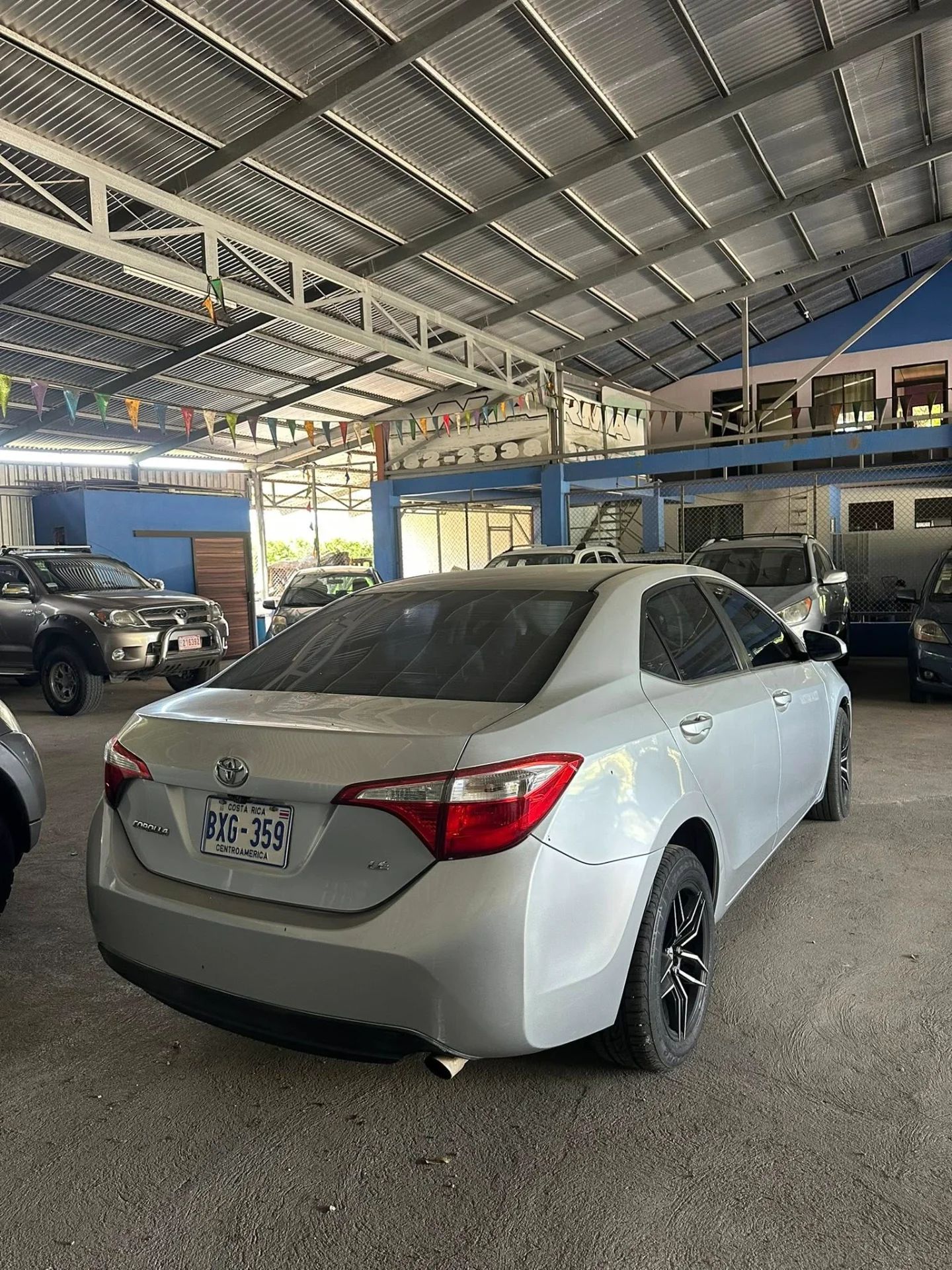 Toyota Corolla - Image 3