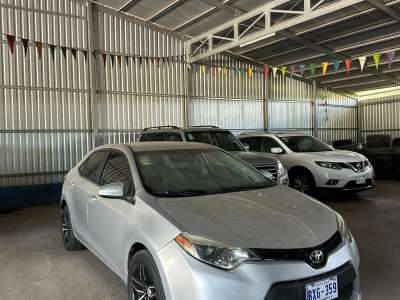 Toyota Corolla - Image 4