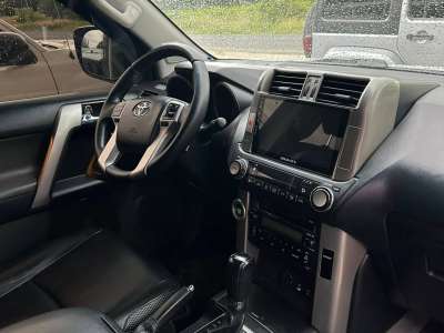 Toyota Prado VX Platinum - Image 3