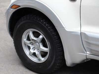 Mitsubishi Montero - Image 7