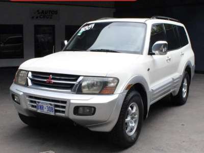 Mitsubishi Montero - Image 1