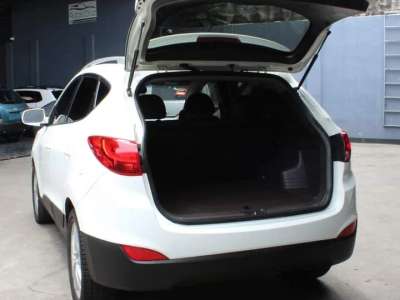 Hyundai Tucson - Image 2