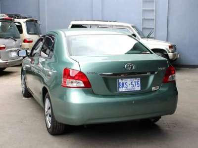 Toyota Yaris - Image 2