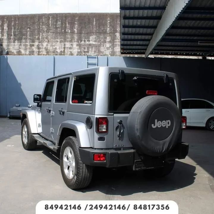 Jeep Wrangler Sahara Unlimited - Image 4